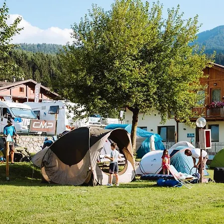 Dolomiti 4* Dimaro