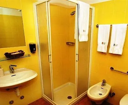 Camping Dolomiti 4*