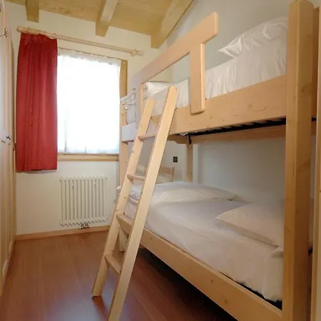 Camping Dolomiti 4*